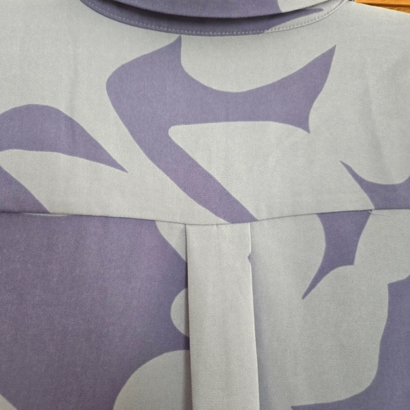 Womens ALFANI button Dawn Serene Floral Purple Blouse Size Large - Picture 3 of 8